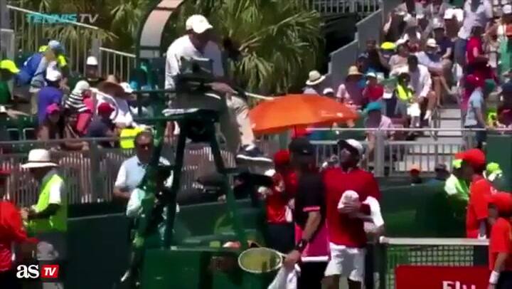Verdasco le pidió al árbitro que echara al padre de Kokkinakis - Fuente: As