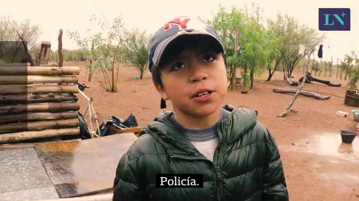 Bruno tuvo que abandonar el campo y los animales para poder ir a la escuela