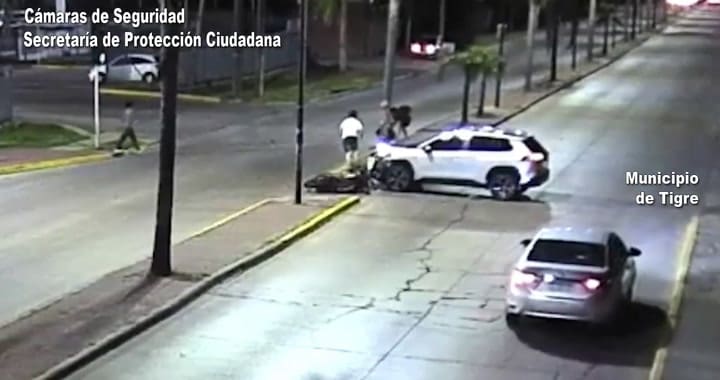Así fue el choque entre la camioneta y la moto
