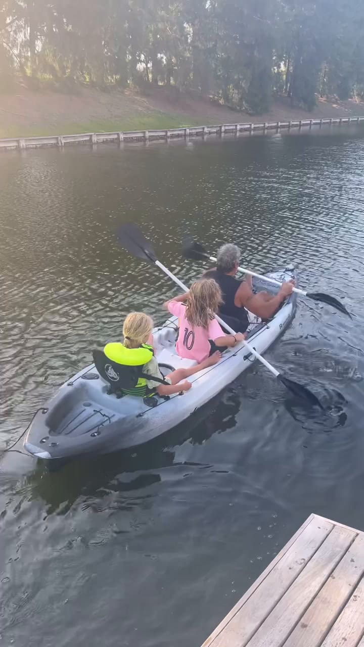 Matilda Salazar se subió a un kayak en Nordelta