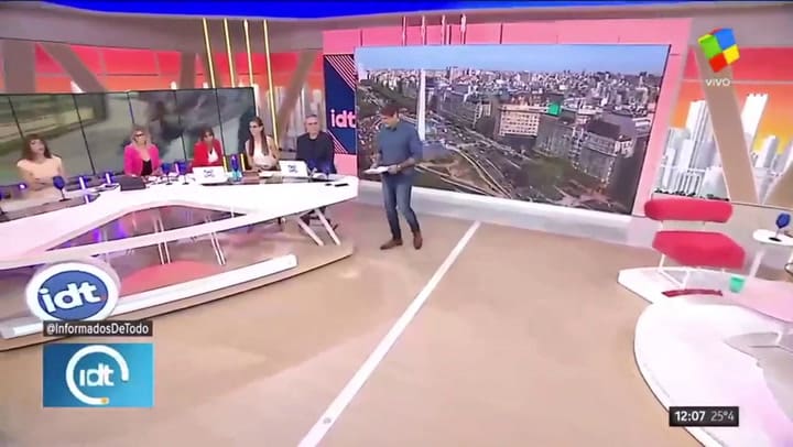 El fuerte cruce en vivo entre Jazmín Stuart y Guillermo Andino - Fuente: América TV