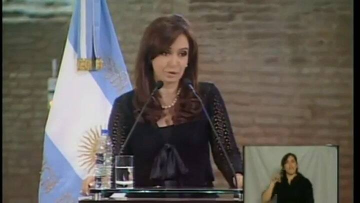 Cristina Kirchner había prometido que se podría ver el documento de Yrigoyen en el Museo del Bicente