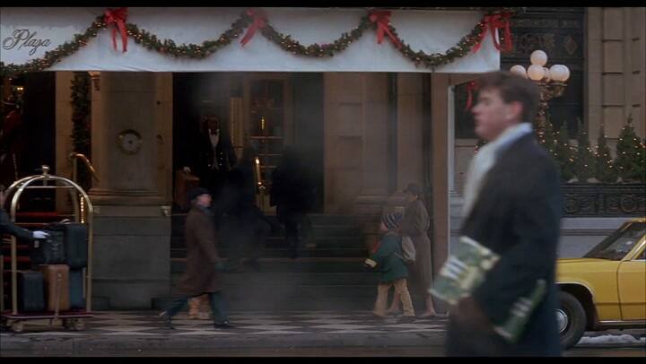 La escena de "Mi Pobre Angelito 2" en la que Donald Trump se cruza con Kevin Mac Allister