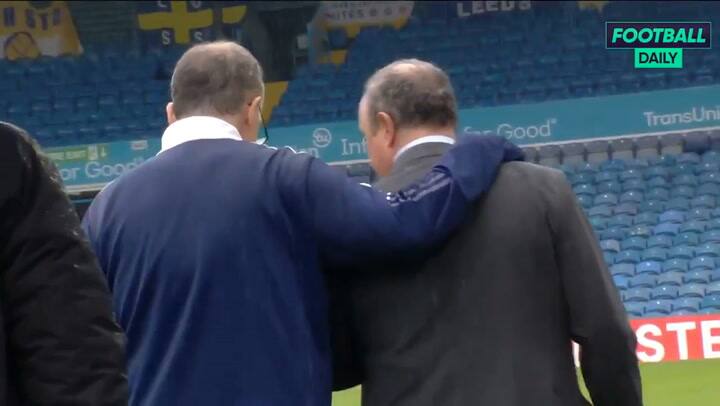 El gesto de Rafa Benítez con Marcelo Bielsa después del partido