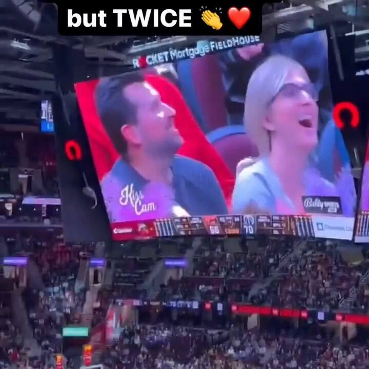 La Kiss-Cam siempre deja una respuesta viral