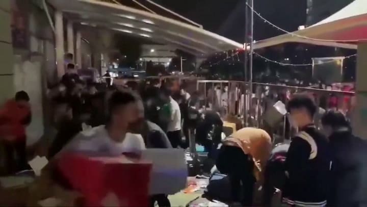 Desesperación en China: se registran saqueos en Shanghái por la falta de alimentos'