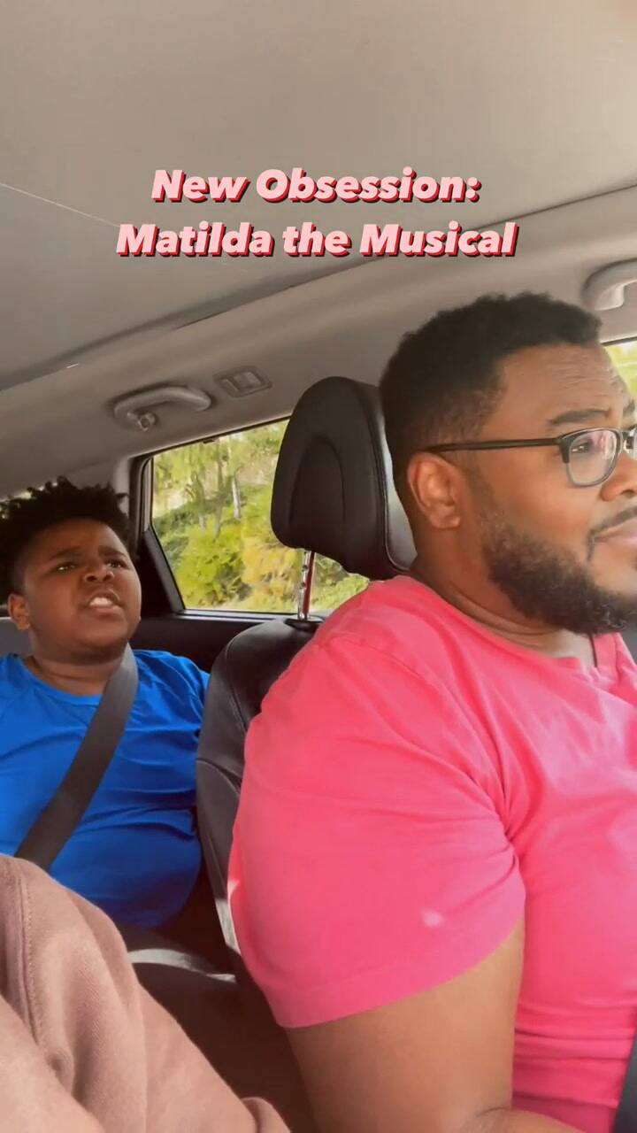 Nathan sorprendió en redes sociales por sus interpretaciones