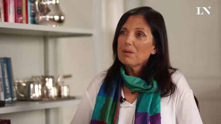 Claudia Piñeiro “Me da pena que vivan tan aterrados”