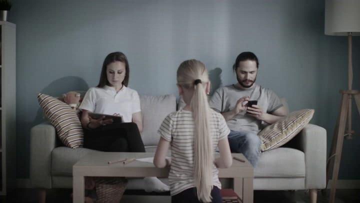 INTRO ESPECIALISTAS Atrapados en las redes