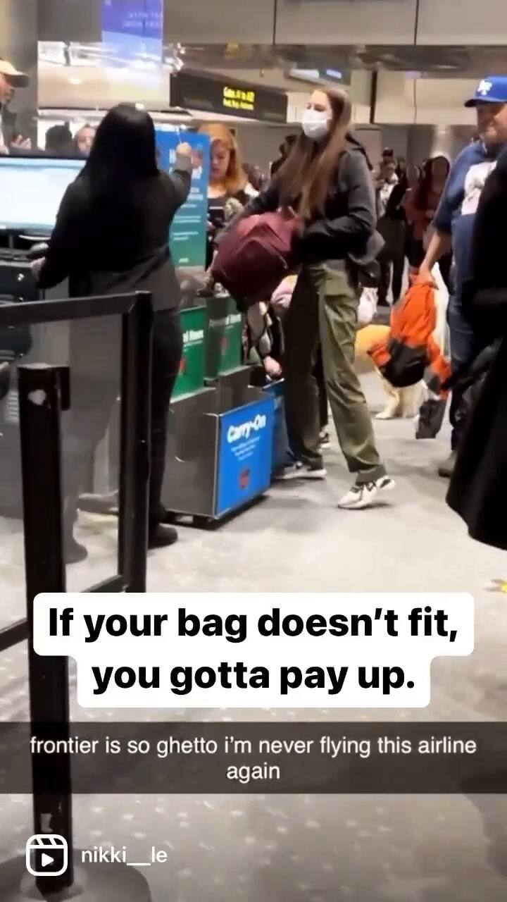 Una pareja hizo enfurecer a los pasajeros de un avión que se dirigía a Dallas