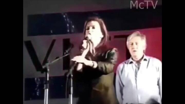 2003: el día en que seguidores de Barrionuevo atacaron a huevazos a Cristina