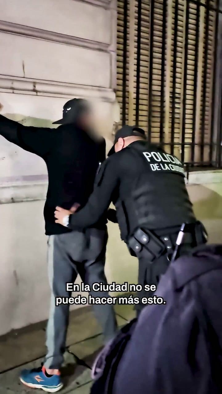 Jorge Macri anunció que exigirá “limpieza y orden” a las personas que revuelvan la basura