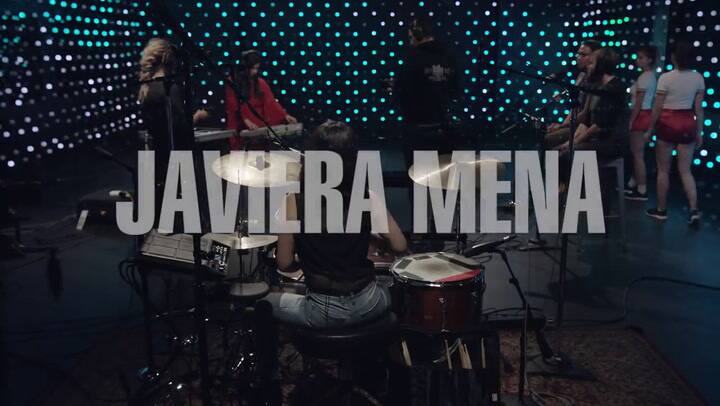 Javiera Mena - 'Otra era' - Fuente: YouTube