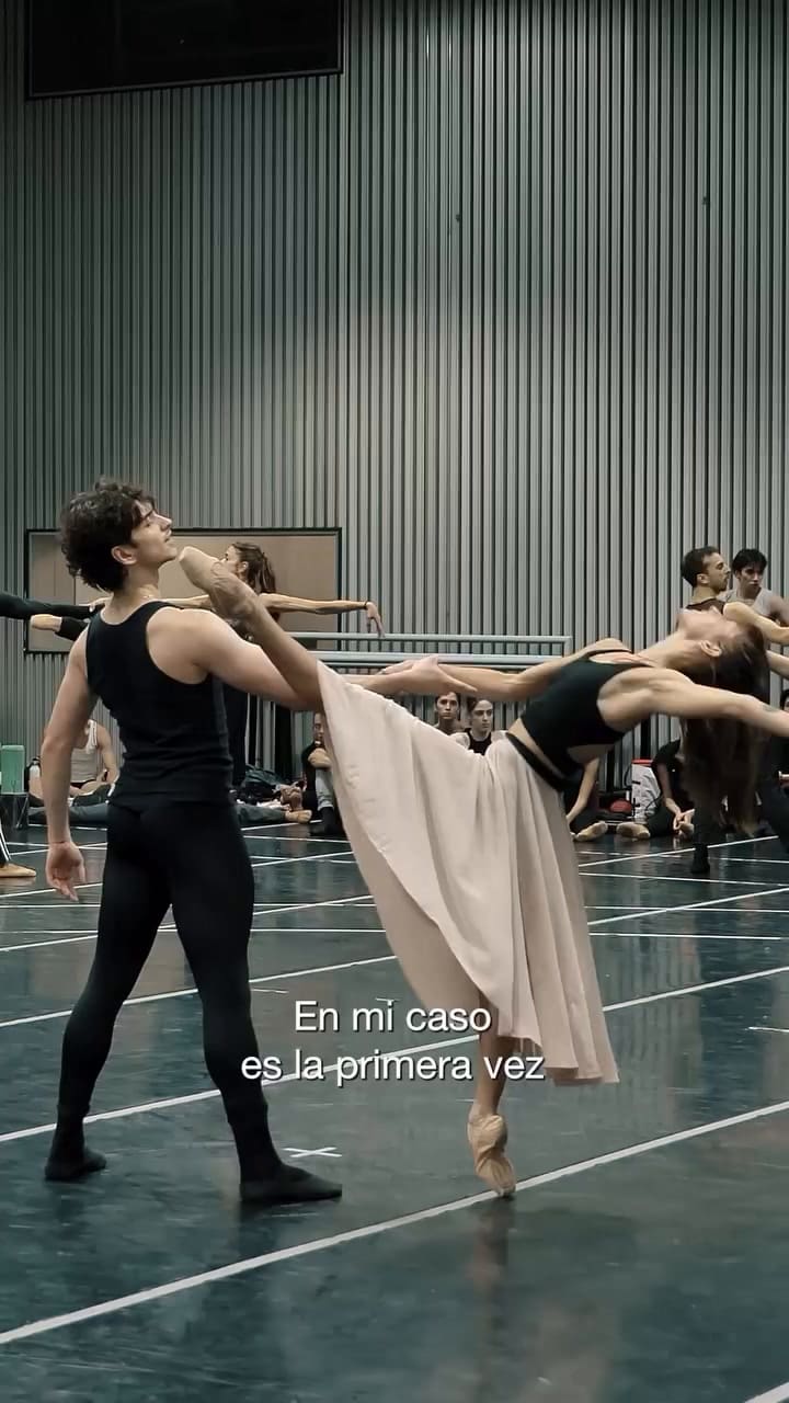 La bailarina Natalia Pelayo, del Ballet Estable del Teatro Colón, anticipa el estreno de "Carmen"