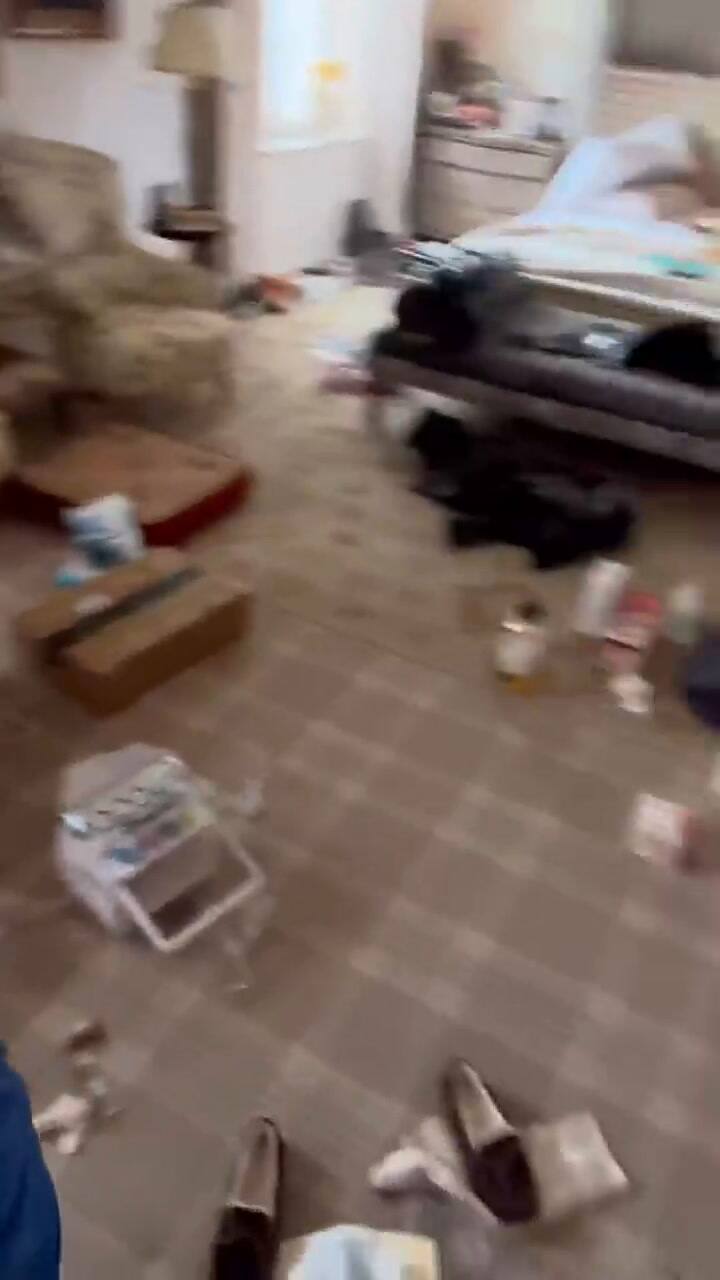 Drew Barrymore sorprendió al mostrar su habitación en TikTok