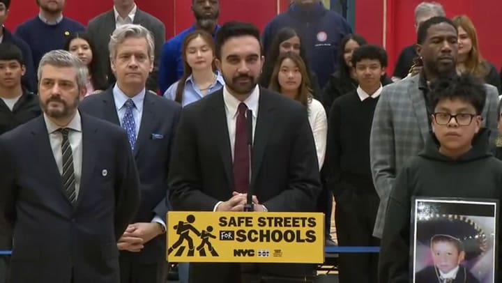 La medida de Mamdani en Nueva York que protegerá a los estudiantes