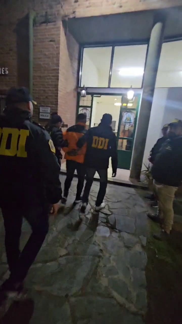 Whatsapp Video 2024-10-04 At 00.07.27