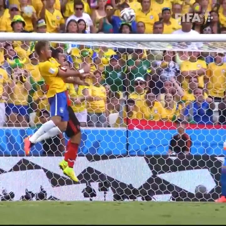 Las atajadas de Memo Ochoa en el Mundial 2014 y 2018