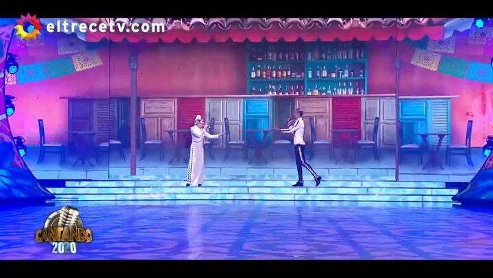 Cantando 2020. Rocío Quiroz y Rodrigo Tapari cantaron 'Cielito Lindo' - Fuente: eltrece