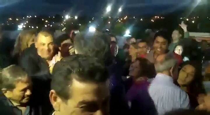 Festejos por el triunfo de Cambiemos en La Falda - Fuente: Twitter