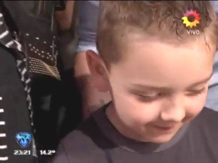 Barbie velez se emociona en ShowMatch