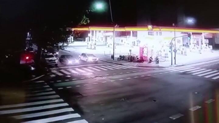 El recorrido del Volkswagen en el que se trasladaban los imputados por abuso sexual