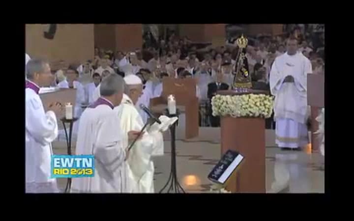 Consagración del papa Francisco a Nuestra Señora de Aparecida