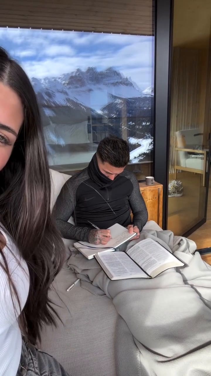 Valentina Cervantes interactuó con Enzo Fernández en sus vacaciones