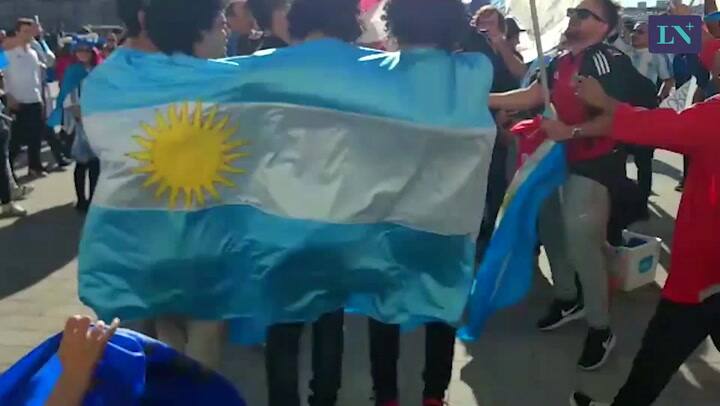 Así se vive el inicio del partido amistoso entre Argentina y España en Madrid
