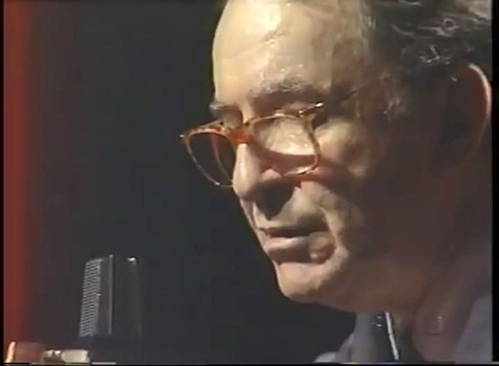 João Gilberto - O Pato - 1997. Fuente: Youtube