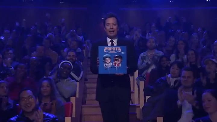 Ca7riel y Paco Amoroso en The Tonight Show