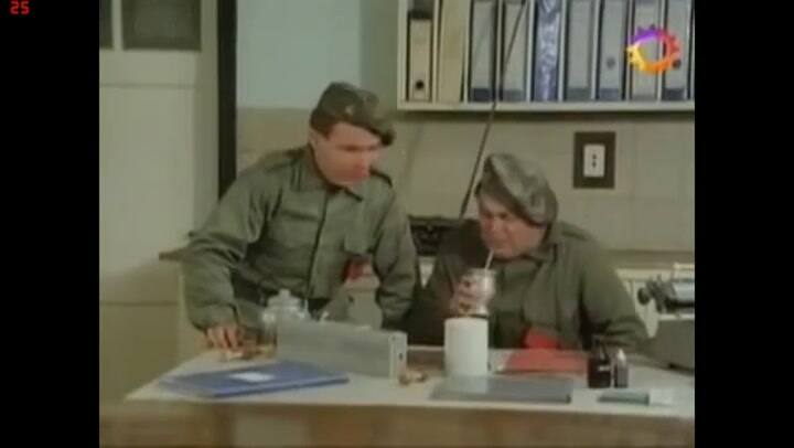 Escena de la cocina - Los colimbas se divierten 1986