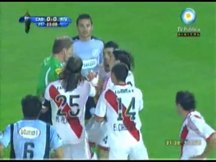 El infantil penal de Román (Canal 7)