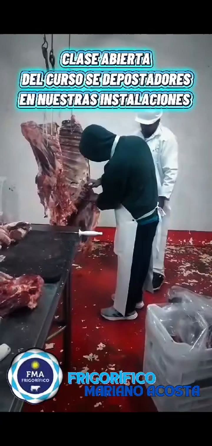 En el frigorífico imparten clases de desposte