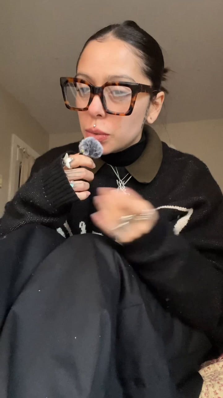 Iban a Canadá, hicieron escala en EE.UU. y esto es lo que les pasó