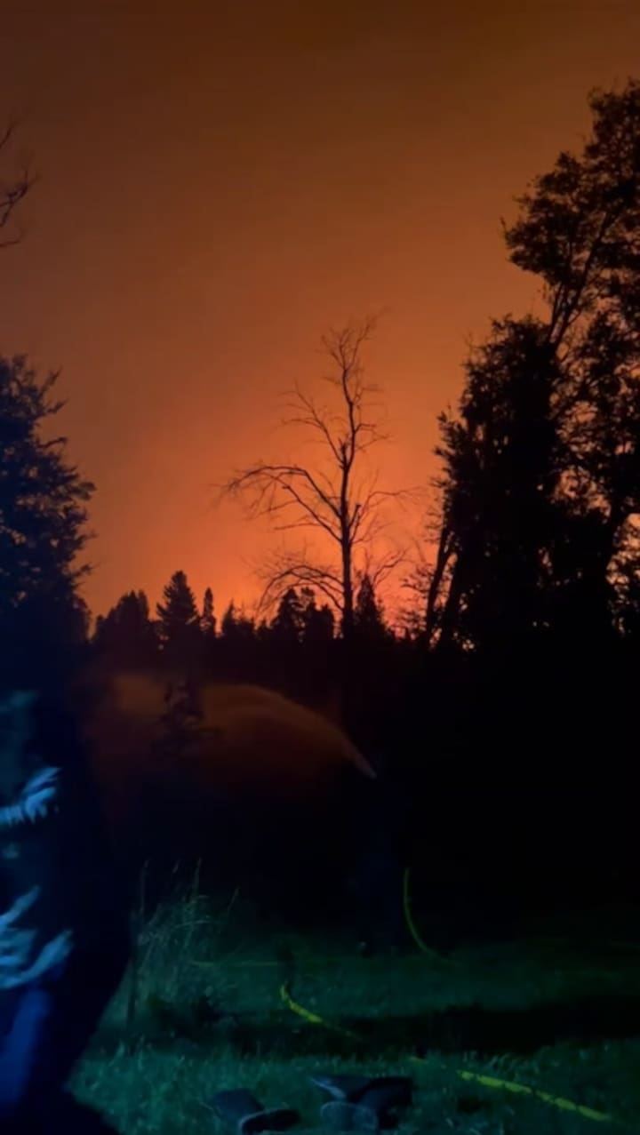 El fuego, anoche, en Epuyén