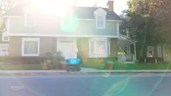 Amazon pone a prueba su sistema de reparto de pedidos con robots - Fuente: YouTube
