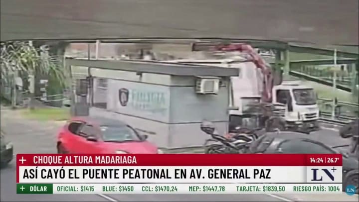 El momento del derrumbe del puente en General Paz