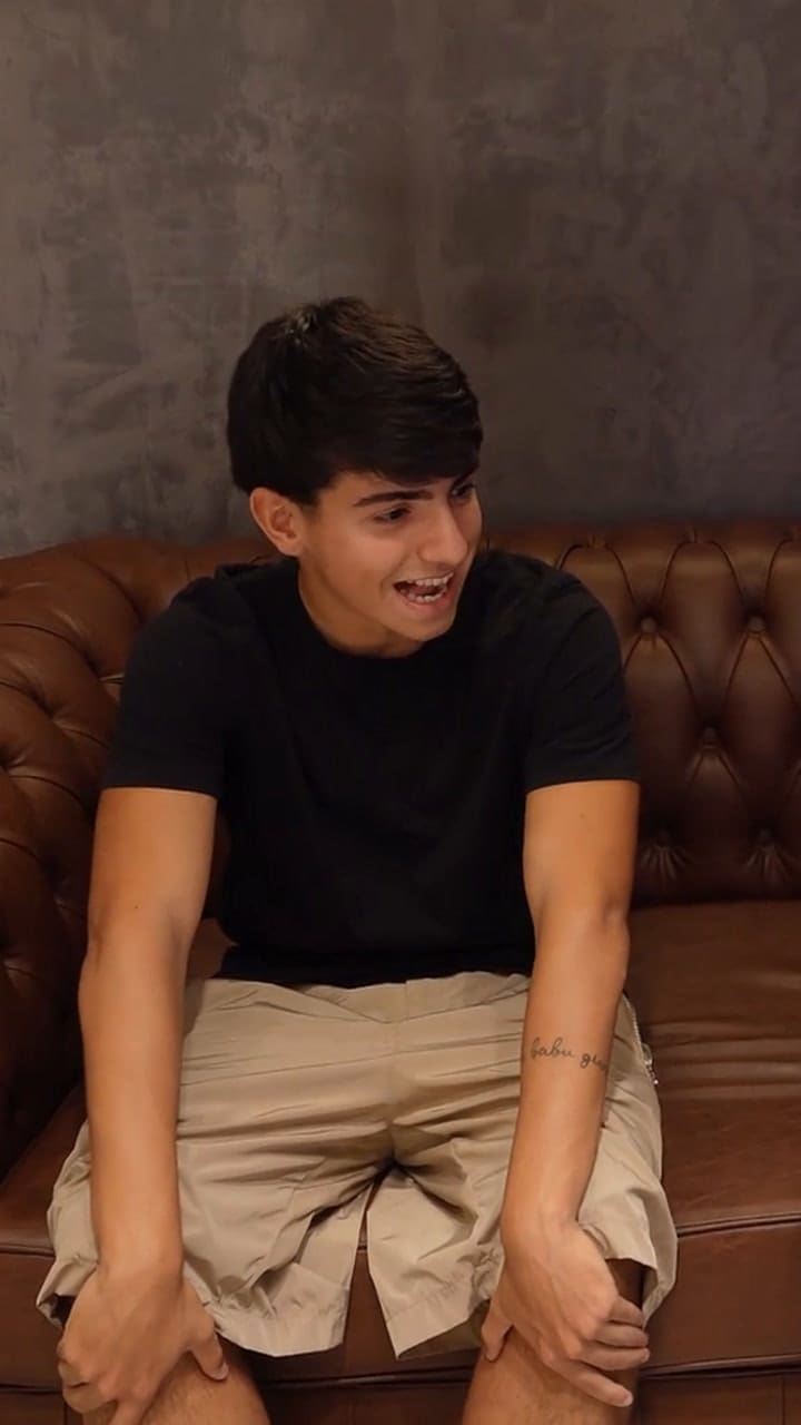 Benjamín Agüero eligió entre Maradona y Messi