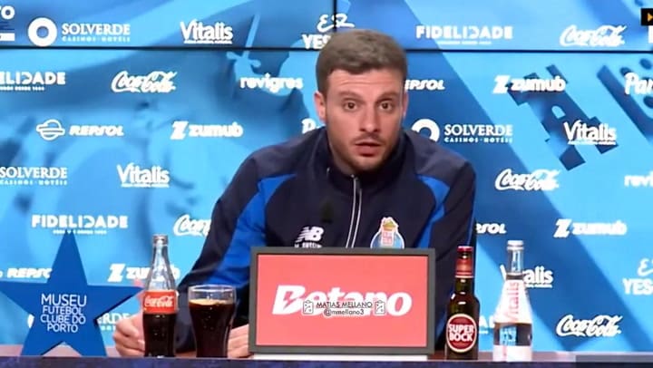 Martín Anselmi explicando el empate del Porto ante Sporting Lisboa