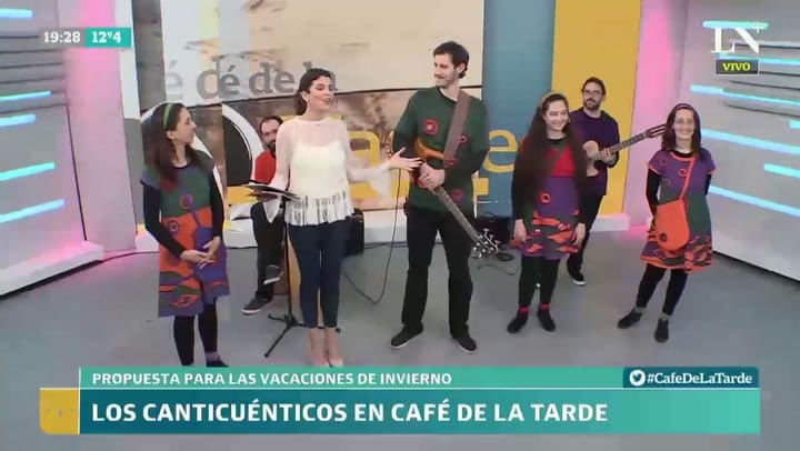 Los canticuénticos en Café de la Tarde