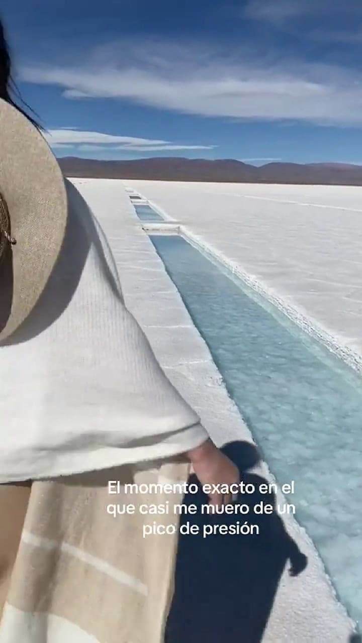 Fue a Salinas Grandes de Jujuy y su torpeza casi le cuesta la vida: “Casi muero”