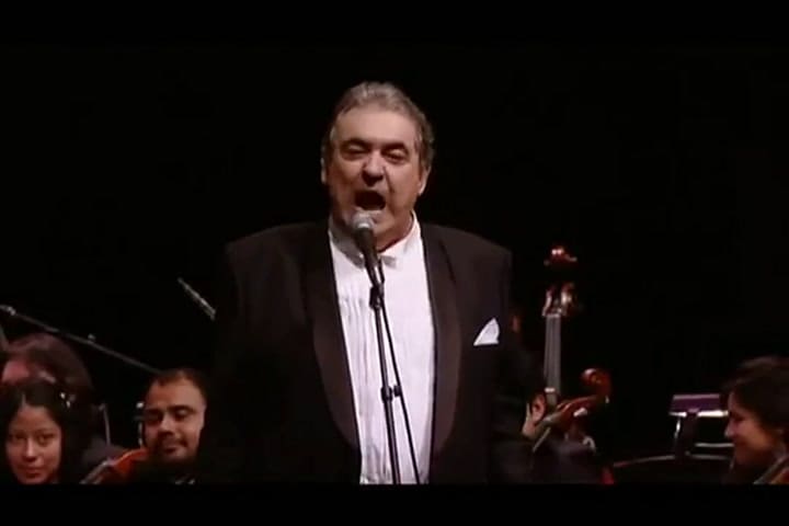 Alberto Cortez - Castillos en el aire - Fuente: YouTube