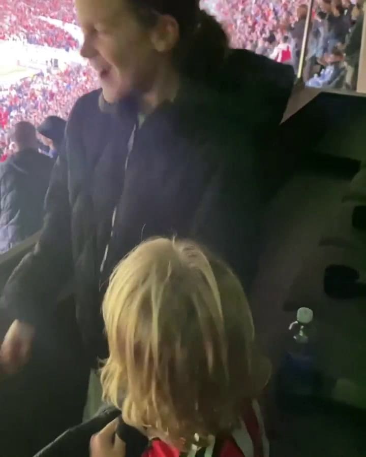 Los videos de Pedro Alfonso y sus hijos en el Monumental