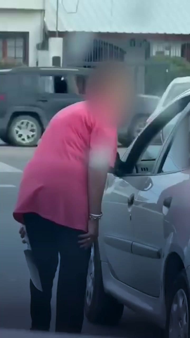 Amenazó a otro conductor con una cuchilla tras una discusión de tránsito en Santa Rosa