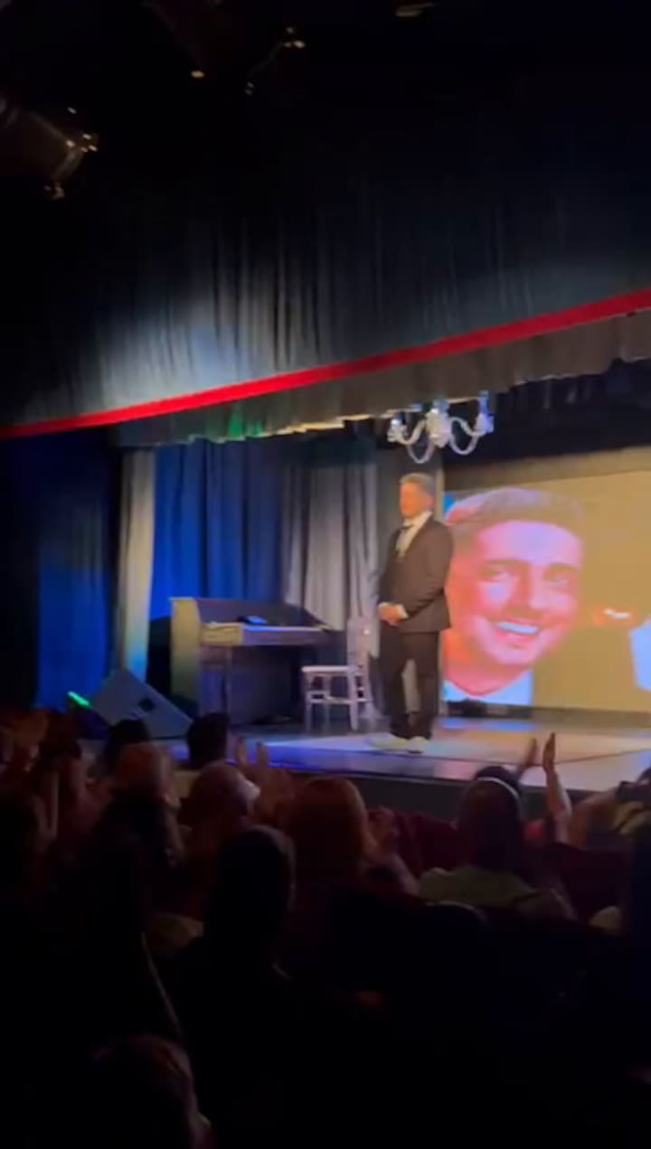 Jey Mammon agradecido con el público que lo fue a ver