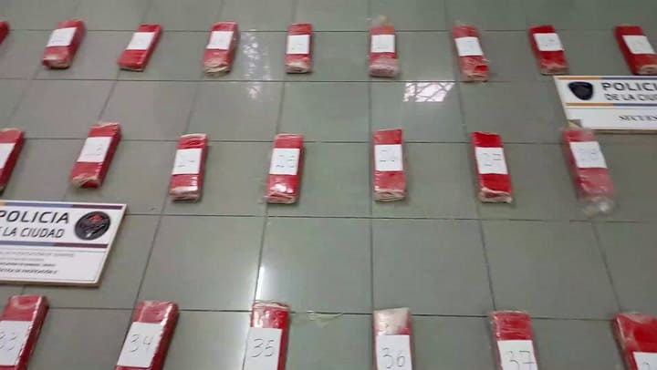 Zavaleta: entregó 59 ladrillos de marihuana y acusó a su hermana, pero terminó preso con ella