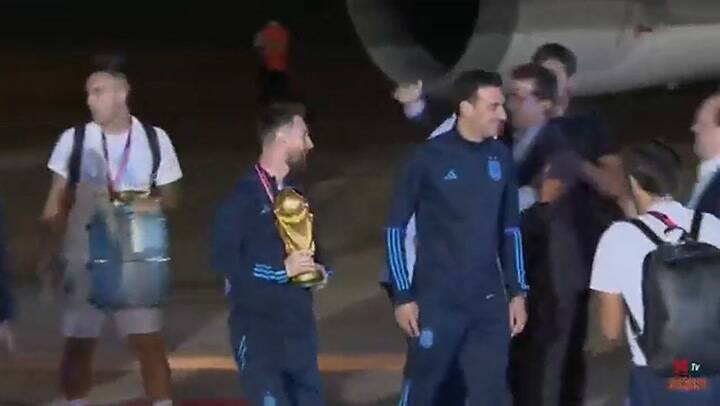 La última gambeta de Lionel Messi: los políticos