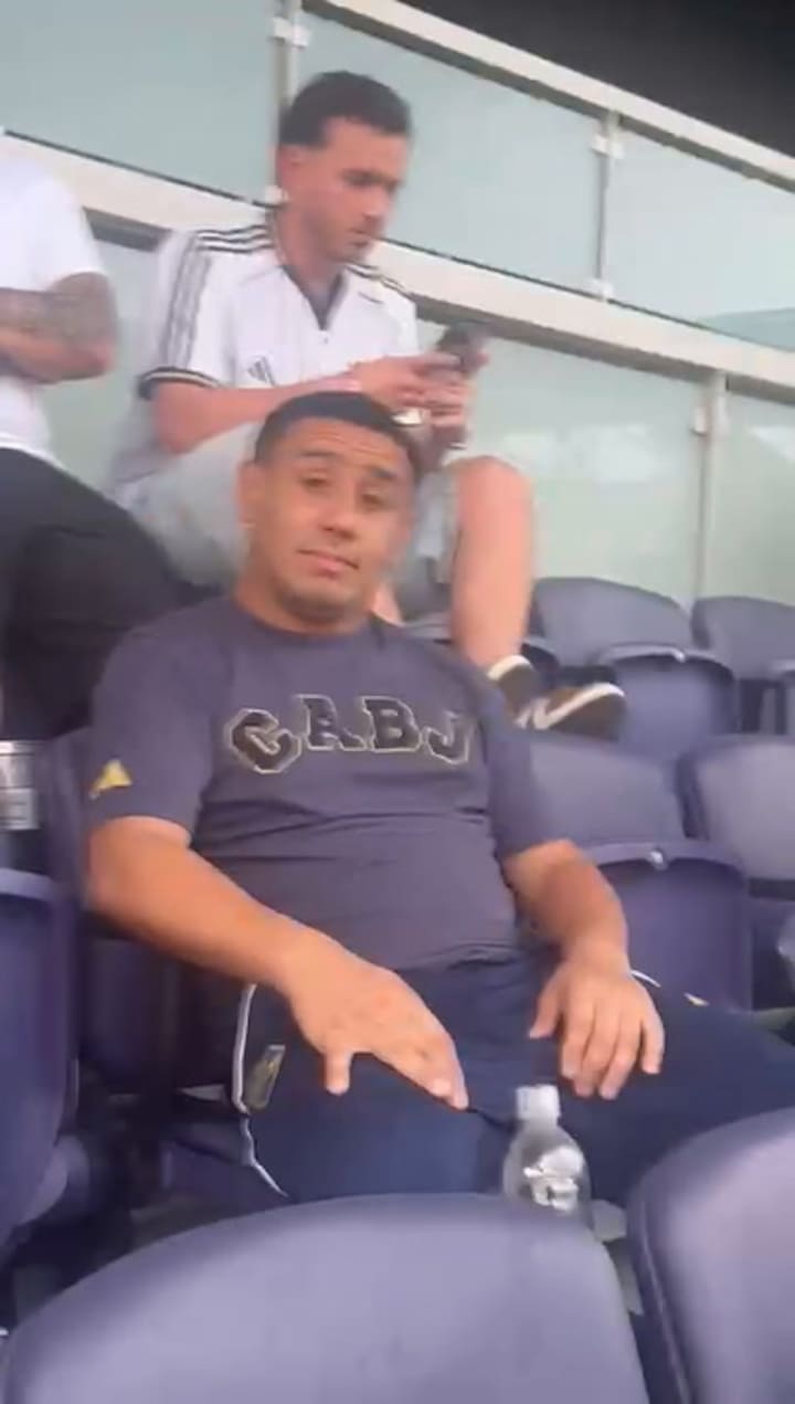 Paula Seminaro Increpa A Chanchi Riquelme