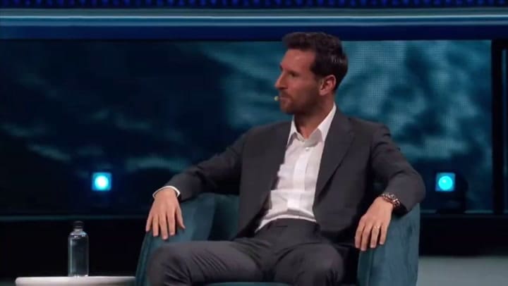 “Para ser profesional hay que hacer un sacrificio muy grande”: Messi en el American Business Forum